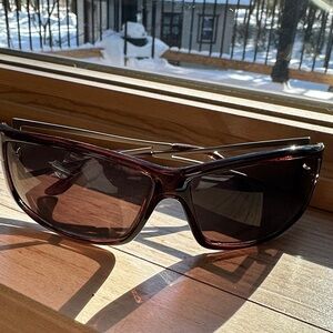 Max Studio Stylish Dark Brown Sunglasses EUC